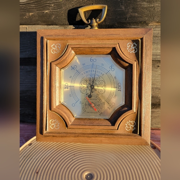 Vintage Springfield Barometer - Picture 1 of 5